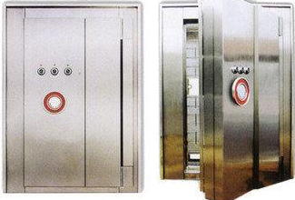 武邑龍牌柜業(yè)是一家專業(yè)生產(chǎn)銀行金庫(kù)門廠家